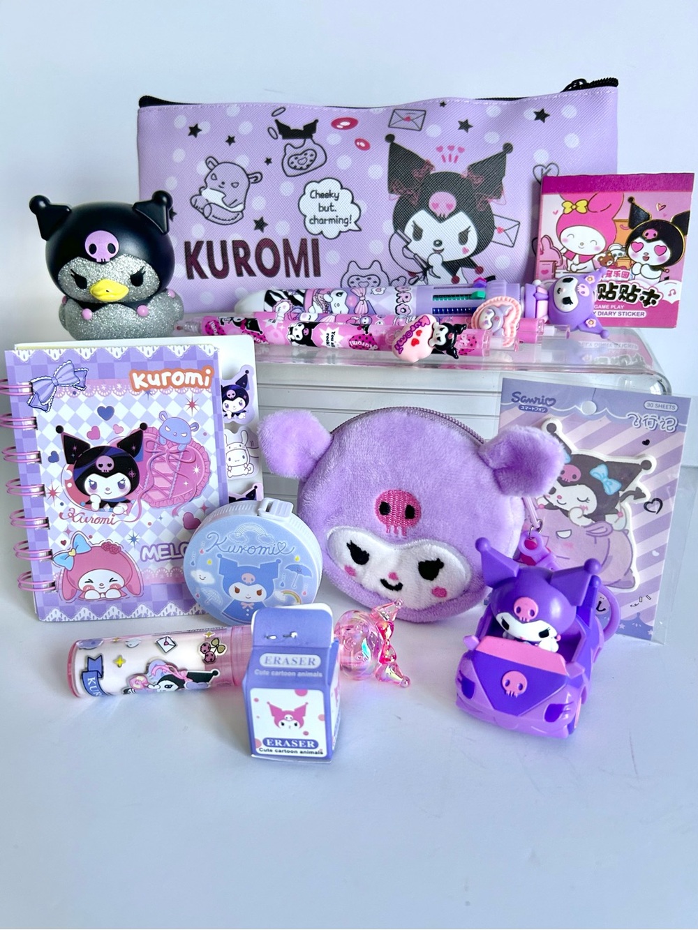 💜(KUR355) Kuromi Adorable 13-Piece Mini Fun Bundle! - Picture 8 of 8